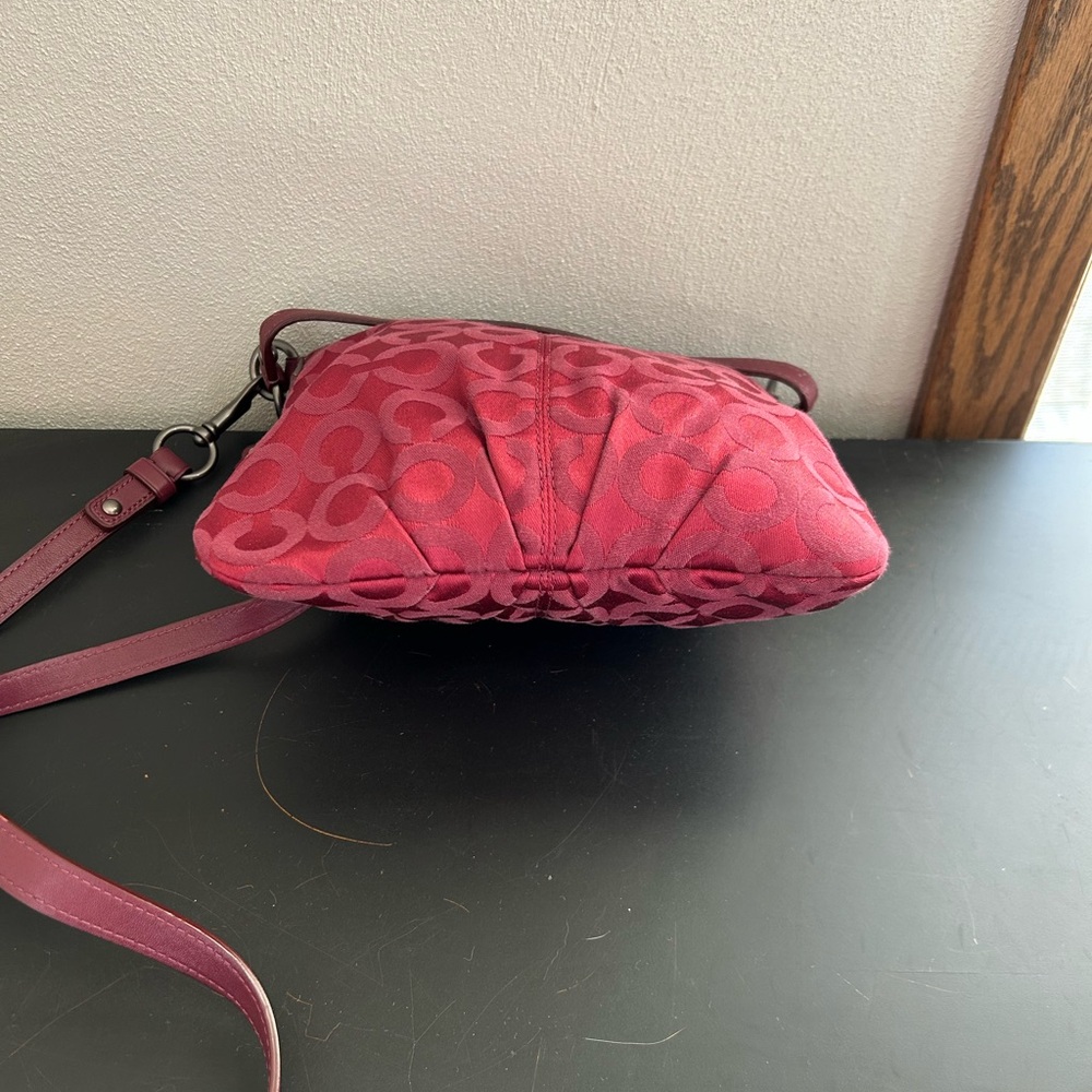 Coach Brooke Op Art Plum Red Signature Crossbody Bag - Picture 6 of 11